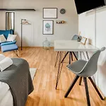 아파트 Limehome Motzstrasse